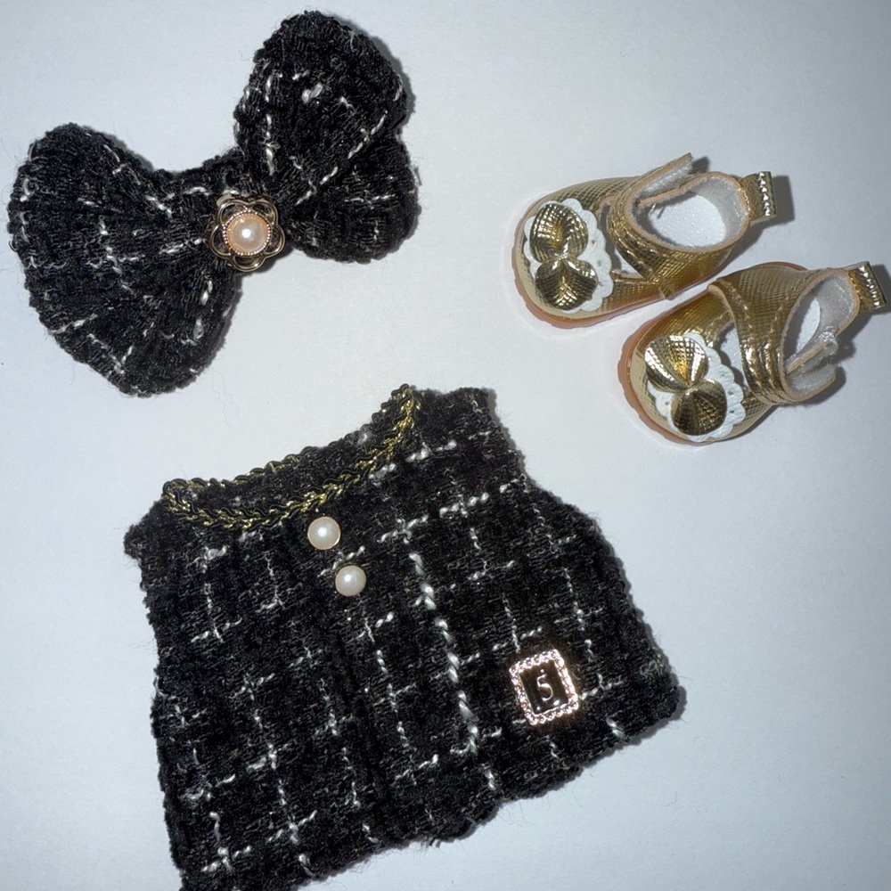 COPY - LABUBU clothes Black, White, Pink